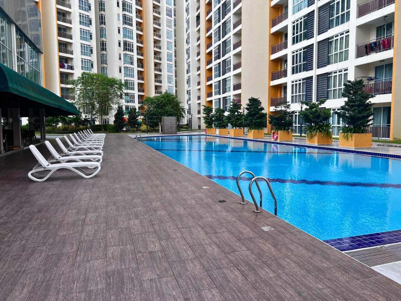 3Bed Family House Ksl Residence Taman Daya Джохор Бахру Екстериор снимка